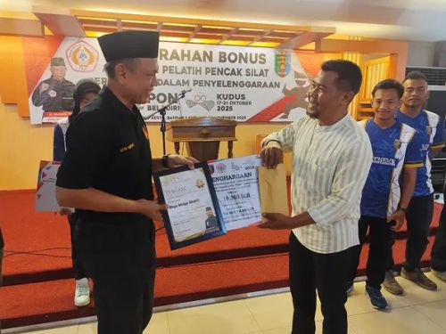 IPSI Lampung Beri Reward untuk Para Pendekar PON Beladiri 2025