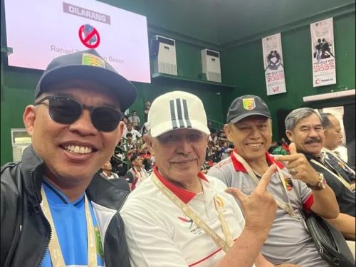 Ketua KONI Lampung Berikan Dukungan Langsung di Arena PON Beladiri 2025