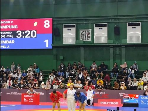 Pamela Samosir Menang Telak 8–1 dan Melaju ke Semifinal Sambo PON Beladiri 2025
