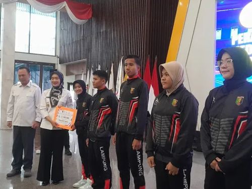 Pemprov Lampung Apresiasi Para Pahlawan Olahraga Peraih Prestasi di PON Beladiri 2025