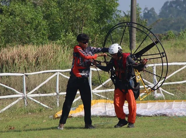 Paramotor Lampung Intensifkan Latihan Jelang SEA Games Thailand 2025