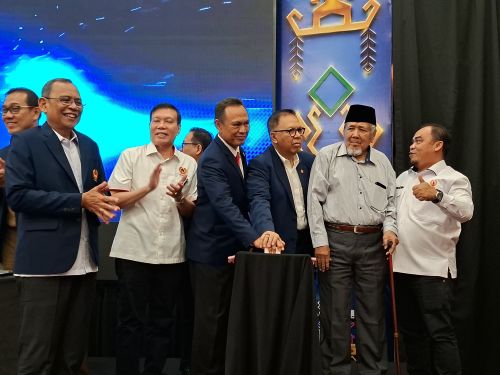 Pembukaan Rakerprov KONI Provinsi Lampung Tahun 2026 di Ballroom Hotel Emersia Bandar Lampung serta peluncuran tema, logo, dan maskot Porprov X Lampung 2026