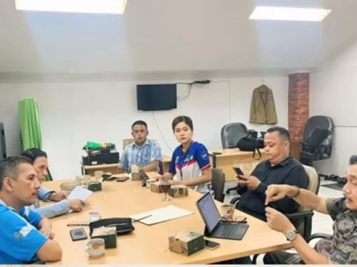 Rapat Bidang Humas KONI Lampung membahas media center serta sistem pendaftaran dan verifikasi atlet Porprov X 2026